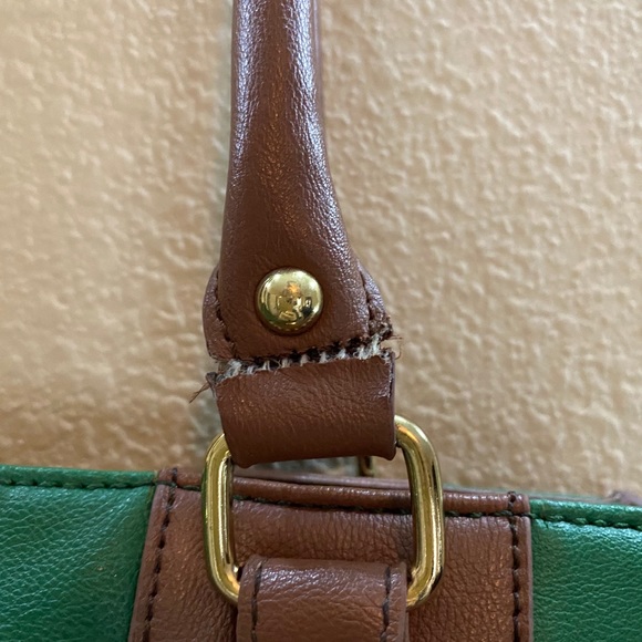 Green and brown purse - Picture 2 of 3